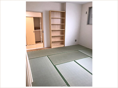 小学校職員室、給食室